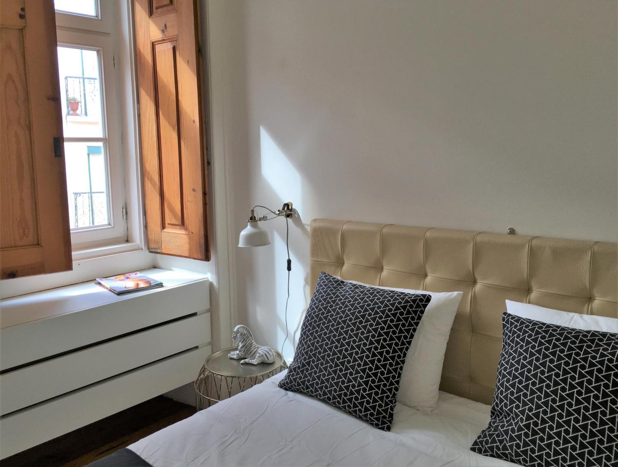 B2 Beautiful Sunny Loft Bairro Alto - Bica Apartment