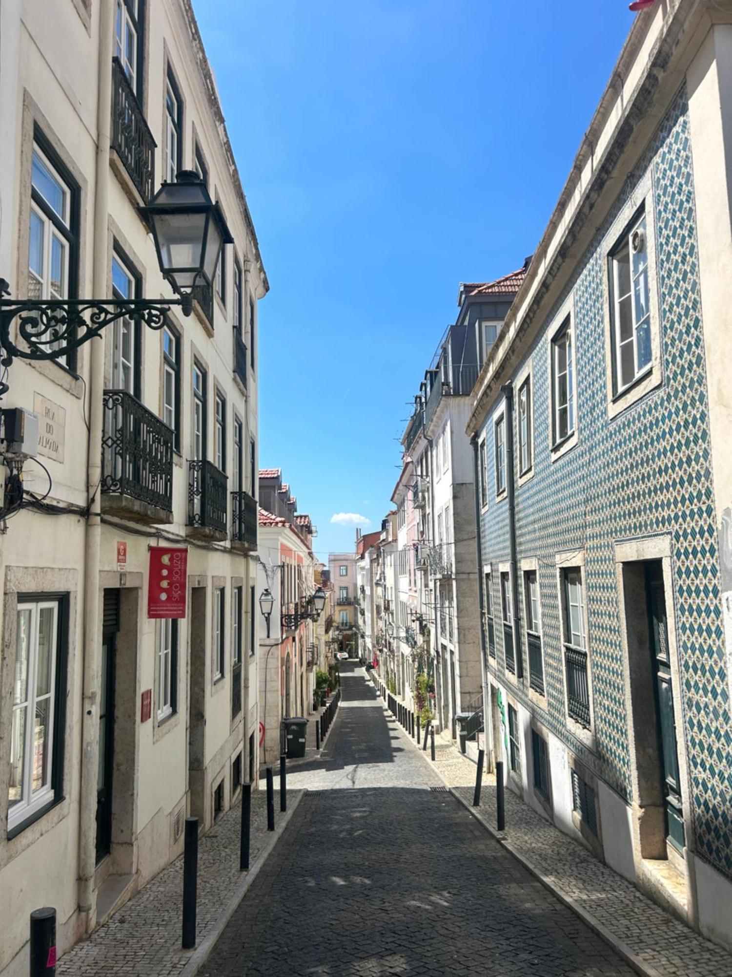 Apartamento B2 Beautiful Sunny Loft Bairro Alto - Bica Lisboa